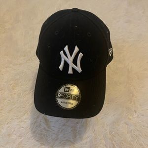 NY Yankees adjustable cap